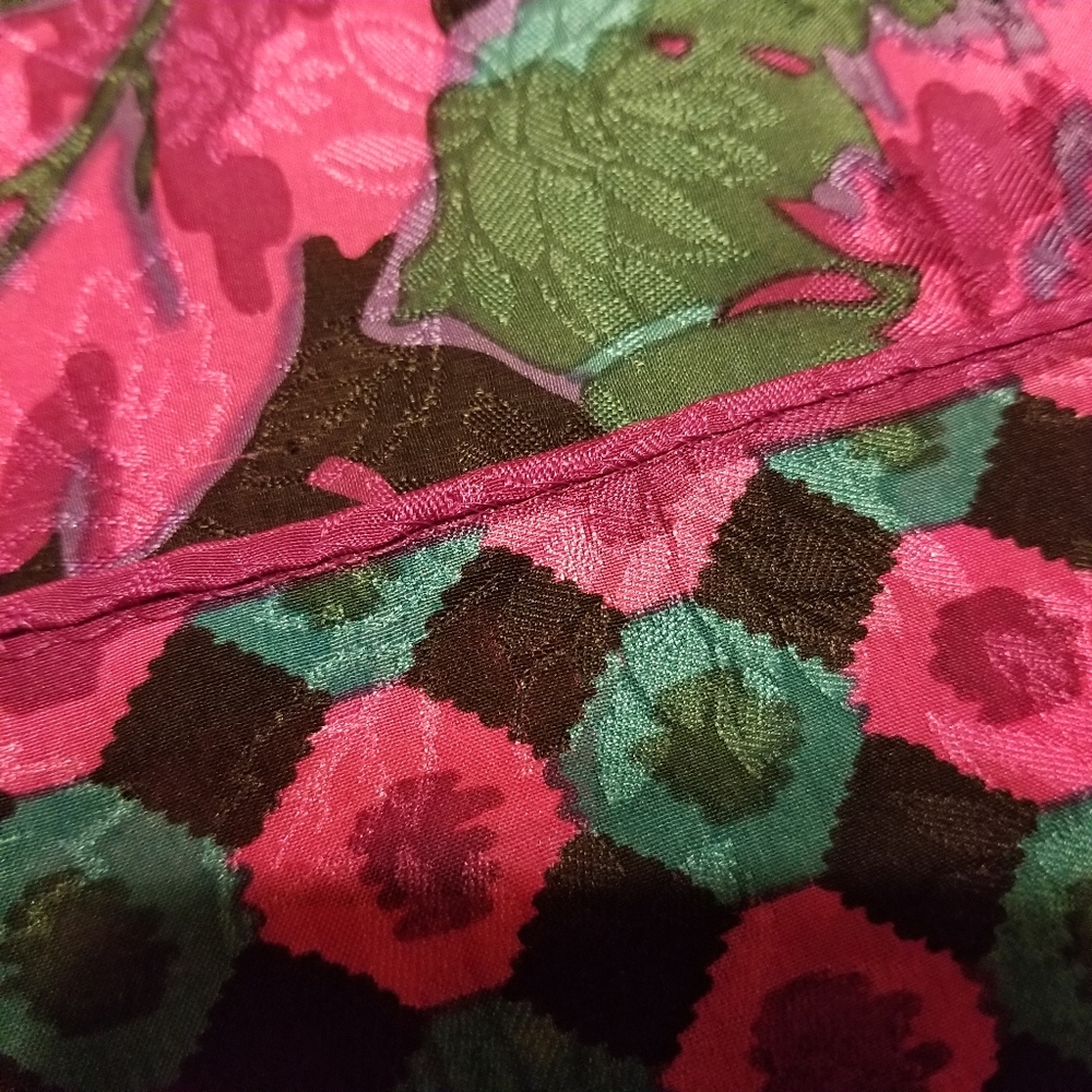 Vintage Albert Nipon Silk Scarf Hand Rolled Flora… - image 4